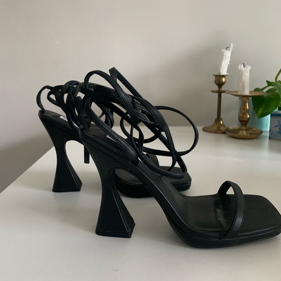 Strappy Steve Madden Leather Heels - Picture 2 of 5